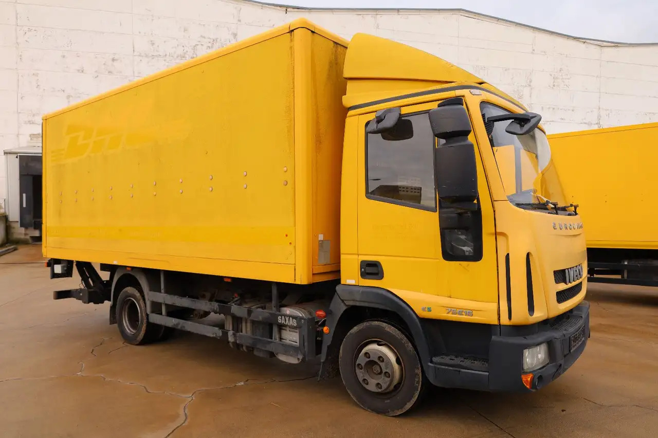 Iveco IG80EL2BA/1. Hand/Koffer - Furgonas sunkvežimis: foto 2 Iveco IG80EL2BA/1. Hand/Koffer - Furgonas sunkvežimis: foto 2