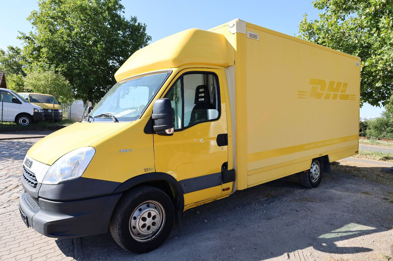 Iveco IS35SI2AA Daily/ Regalsystem/Luftfeder/1. Hand/ - Furgonas su krovinių dėže: foto 2 Iveco IS35SI2AA Daily/ Regalsystem/Luftfeder/1. Hand/ - Furgonas su krovinių dėže: foto 2