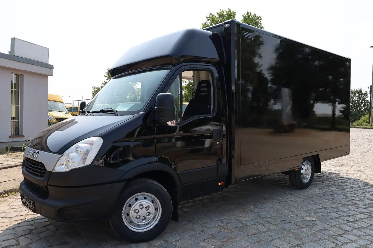Iveco IS35SI2AA/ FOODTRUCK/Daily/EU5/1. Hand - Autoparduotuvė: foto 5 Iveco IS35SI2AA/ FOODTRUCK/Daily/EU5/1. Hand - Autoparduotuvė: foto 5