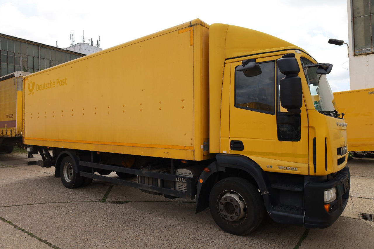 Iveco M122/Scheckheft/1. Hand/AHK - Furgonas sunkvežimis: foto 3 Iveco M122/Scheckheft/1. Hand/AHK - Furgonas sunkvežimis: foto 3