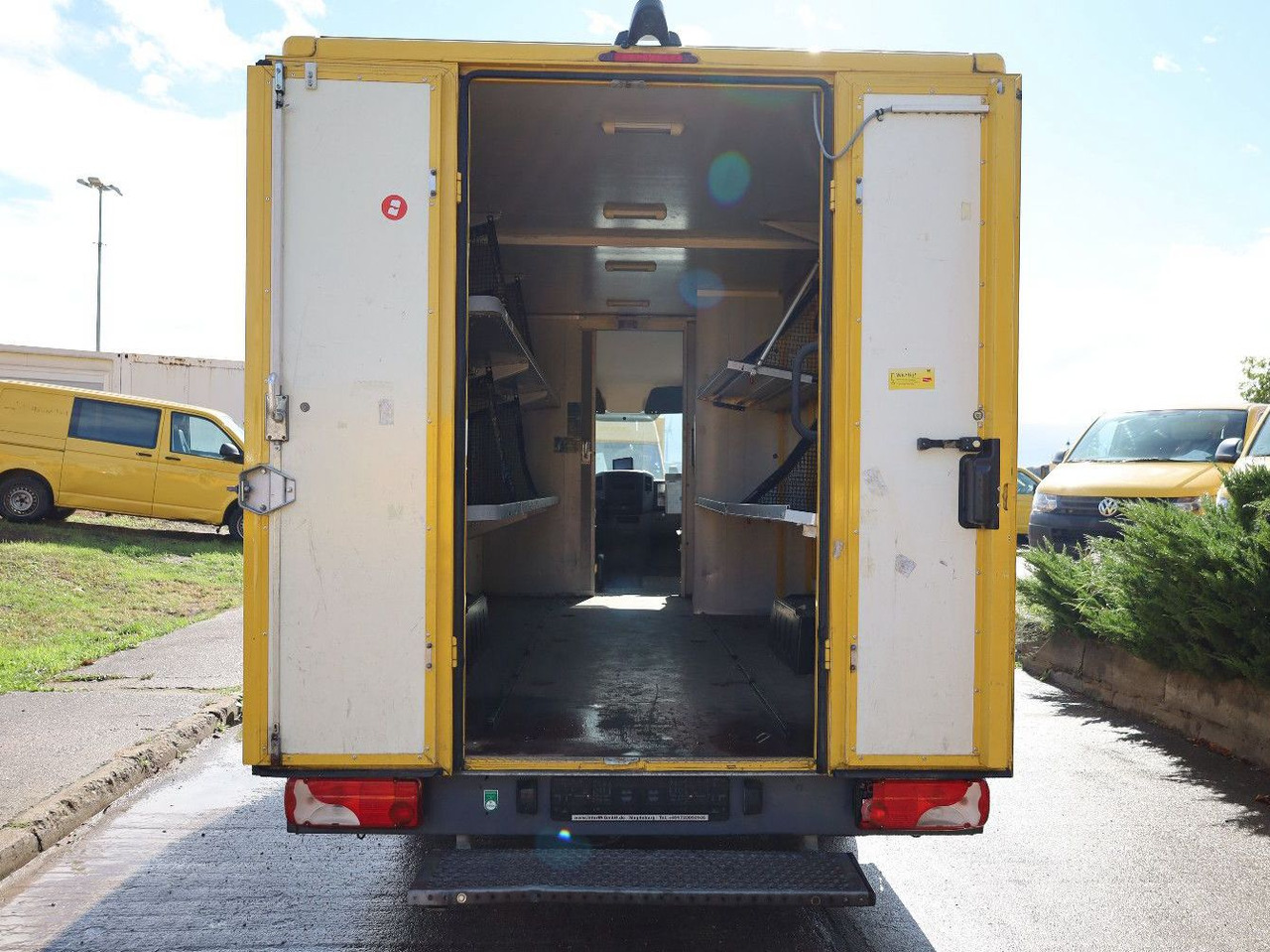 Mercedes-Benz Sprinter II Pritsche/ Koffer/Regalsystem - Furgonas su krovinių dėže: foto 5 Mercedes-Benz Sprinter II Pritsche/ Koffer/Regalsystem - Furgonas su krovinių dėže: foto 5