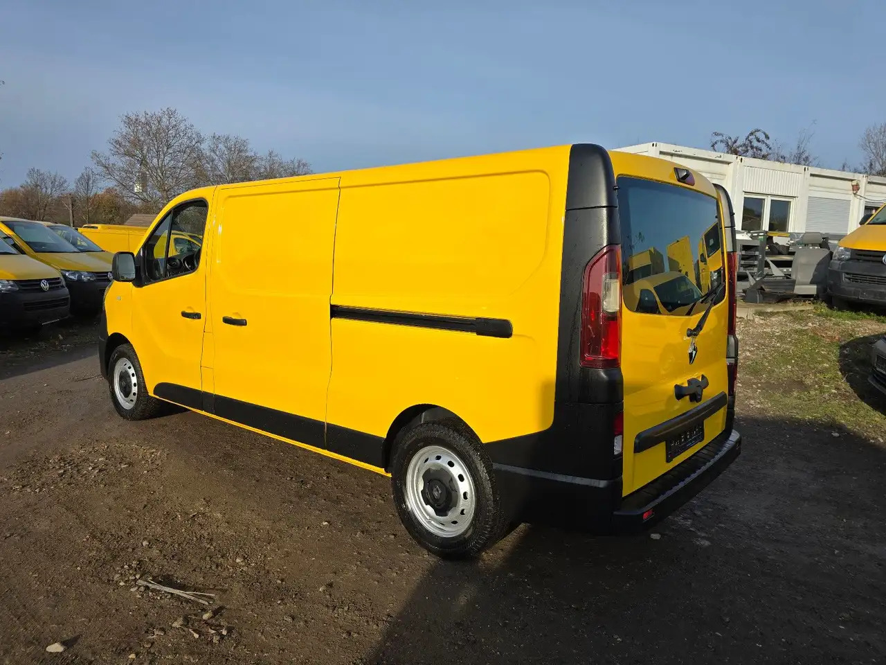 Renault Trafic Kasten L2H1 3,0t Komfort - Krovininis mikroautobusas: foto 3 Renault Trafic Kasten L2H1 3,0t Komfort - Krovininis mikroautobusas: foto 3