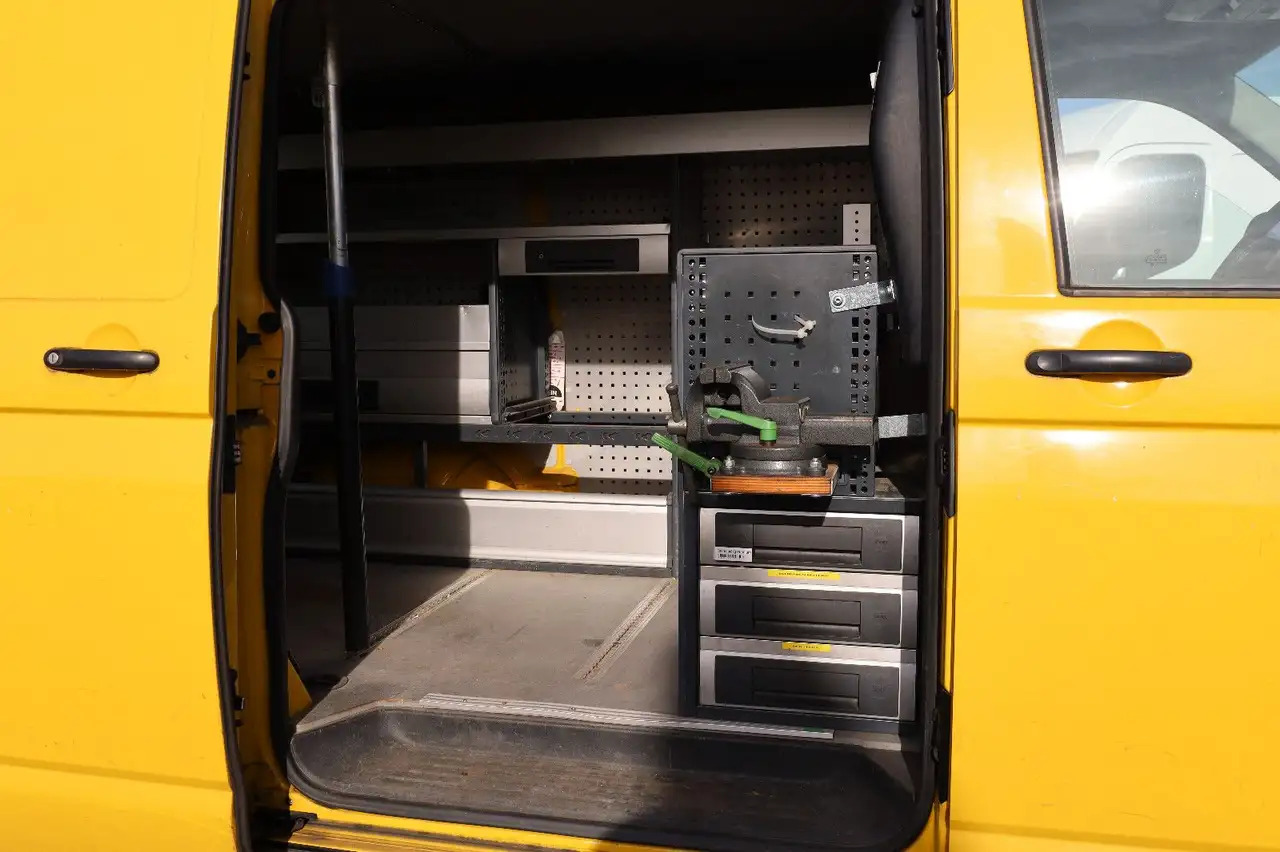 Krovininis mikroautobusas Volkswagen T5 Transporter/ 2.0 TDI/EU5/Werkstatt: foto 8