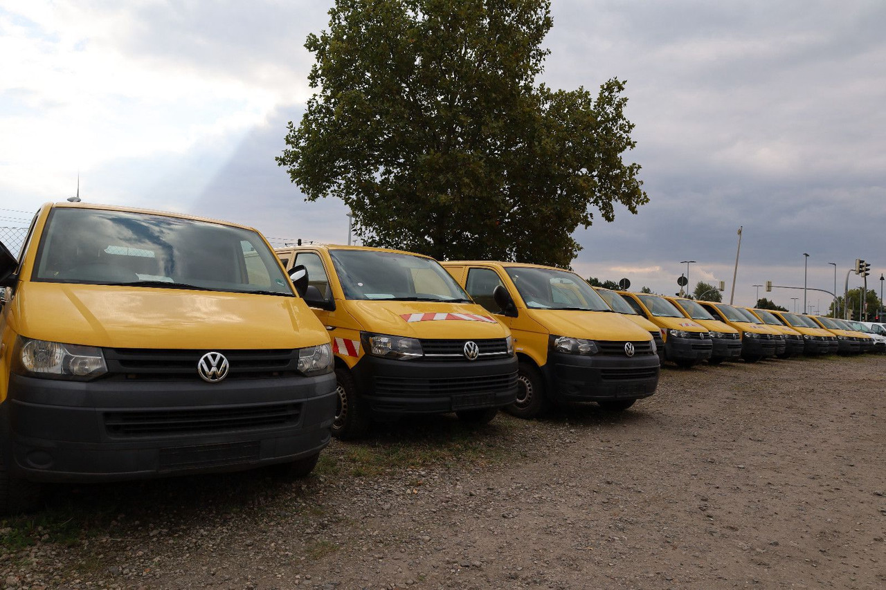 Volkswagen T5 Transporter/ 2.0 TDI/EU5/Werkstattfahrzeug - Mažas furgonas: foto 1 Volkswagen T5 Transporter/ 2.0 TDI/EU5/Werkstattfahrzeug - Mažas furgonas: foto 1