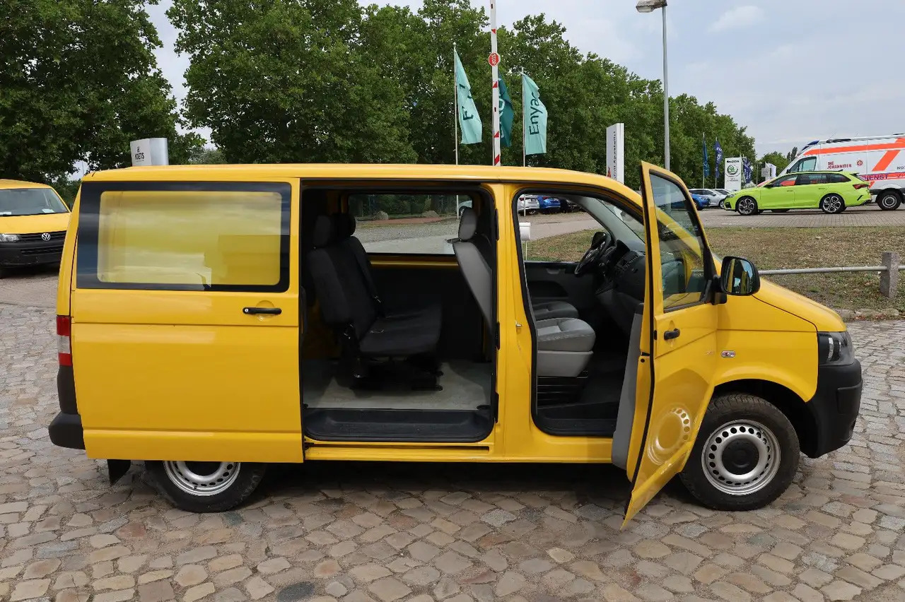 Volkswagen T5 Transporter Kasten-Kombi 2.0 TDI/EU5/5-Sitze - Lengvasis automobilis: foto 2 Volkswagen T5 Transporter Kasten-Kombi 2.0 TDI/EU5/5-Sitze - Lengvasis automobilis: foto 2