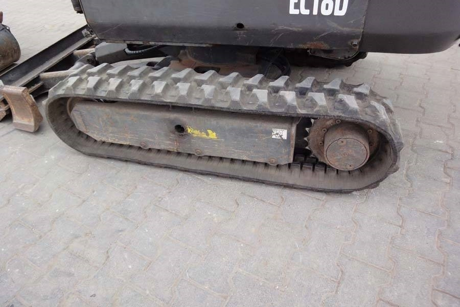 Volvo EC18D Löffelpaket - Mini ekskavatorius: foto 4 Volvo EC18D Löffelpaket - Mini ekskavatorius: foto 4