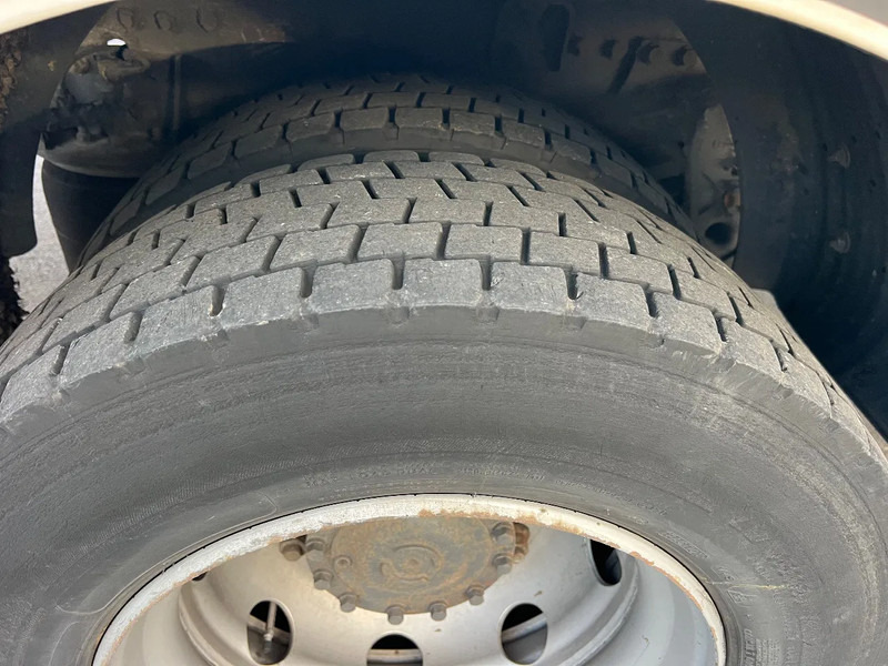 Renault Midlum 250 Verhuiswagen*D250*M250*TOP TRUCK - Furgonas sunkvežimis: foto 5 Renault Midlum 250 Verhuiswagen*D250*M250*TOP TRUCK - Furgonas sunkvežimis: foto 5