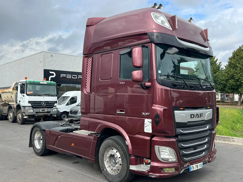 DAF XF 530 Super space **XF530 full spoiler**2018** - Vilkikas: foto 2 DAF XF 530 Super space **XF530 full spoiler**2018** - Vilkikas: foto 2