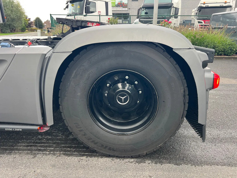 Mercedes-Benz Actros 1863 GIGASPACE*ACTROS L 1863*Full OPTIONS* - Vilkikas: foto 5 Mercedes-Benz Actros 1863 GIGASPACE*ACTROS L 1863*Full OPTIONS* - Vilkikas: foto 5