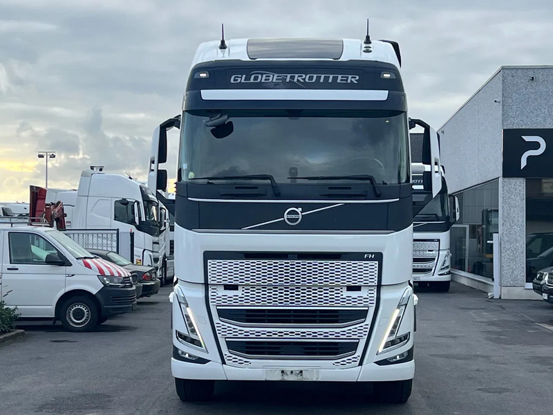 Volvo FH 500 XL 500 TURBO COMPOUND*Ch nr PB 2023* - Vilkikas: foto 2 Volvo FH 500 XL 500 TURBO COMPOUND*Ch nr PB 2023* - Vilkikas: foto 2