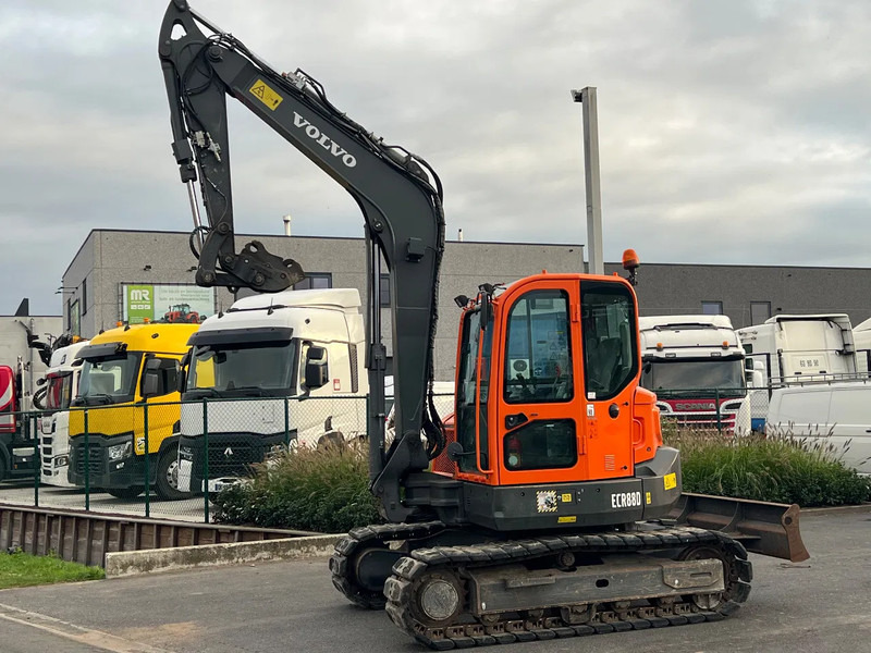 Volvo ECR88D**AIRCO**2018**QUIKCHANGER** - Visureigis kranas: foto 2 Volvo ECR88D**AIRCO**2018**QUIKCHANGER** - Visureigis kranas: foto 2