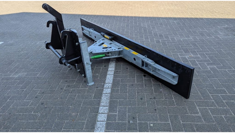 Zocon Rubberschuif 2.80 mtr Giant + 3-punts - Gyvulininkystės įranga: foto 2 Zocon Rubberschuif 2.80 mtr Giant + 3-punts - Gyvulininkystės įranga: foto 2