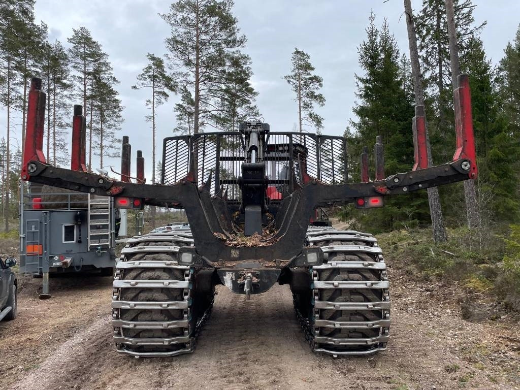 Komatsu 895 - Forvarderis: foto 4 Komatsu 895 - Forvarderis: foto 4