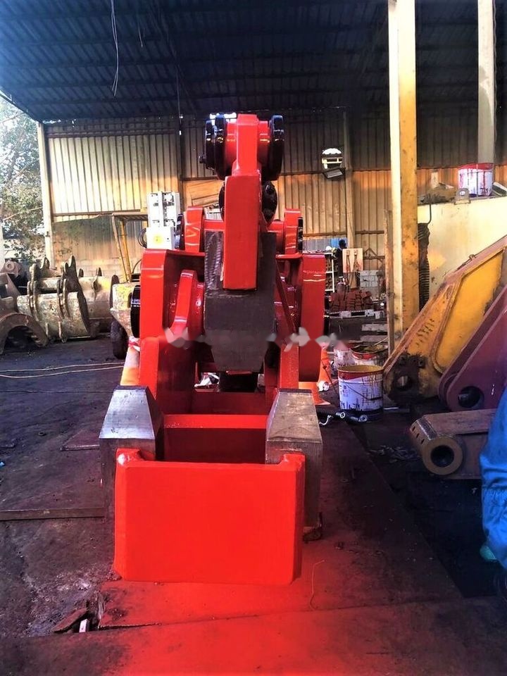 AME 360' Rotating Concrete Demolition Shear Jaw Suitable for 30-50 T - Hidraulinės žirklės - Ekskavatorius: foto 4 AME 360' Rotating Concrete Demolition Shear Jaw Suitable for 30-50 T - Hidraulinės žirklės - Ekskavatorius: foto 4