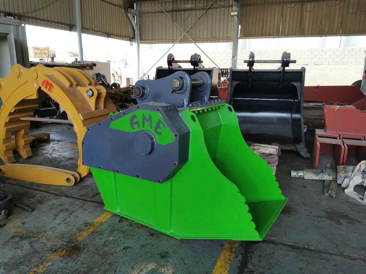 AME MCX 20 Crusher Bucket - Kaušas - Ekskavatorius: foto 2 AME MCX 20 Crusher Bucket - Kaušas - Ekskavatorius: foto 2