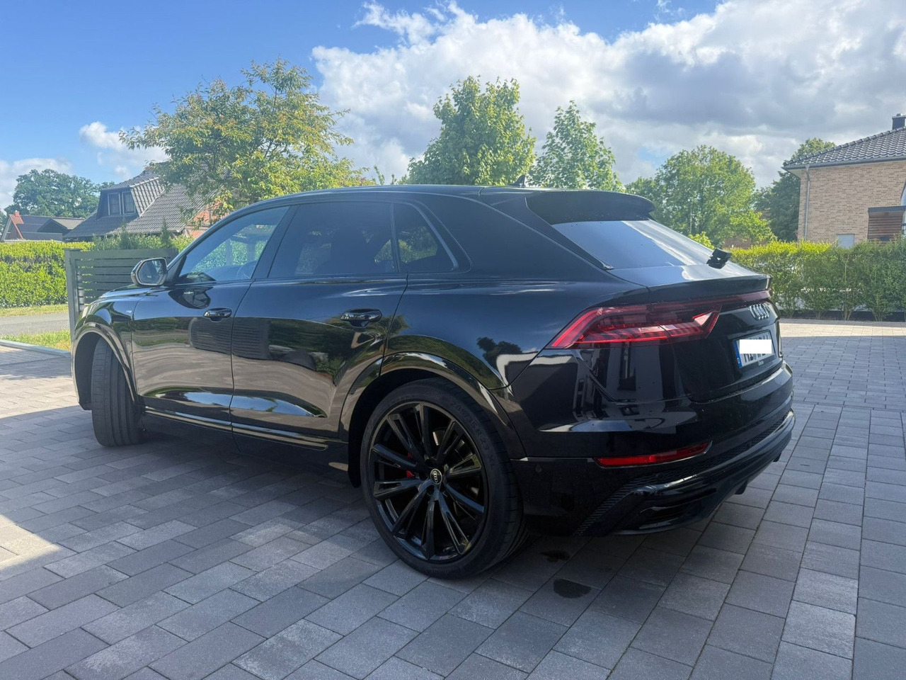 Audi Q8 50 TDI quattro S-Line 1. Hand Vollausstattung - Visureigis: foto 5 Audi Q8 50 TDI quattro S-Line 1. Hand Vollausstattung - Visureigis: foto 5