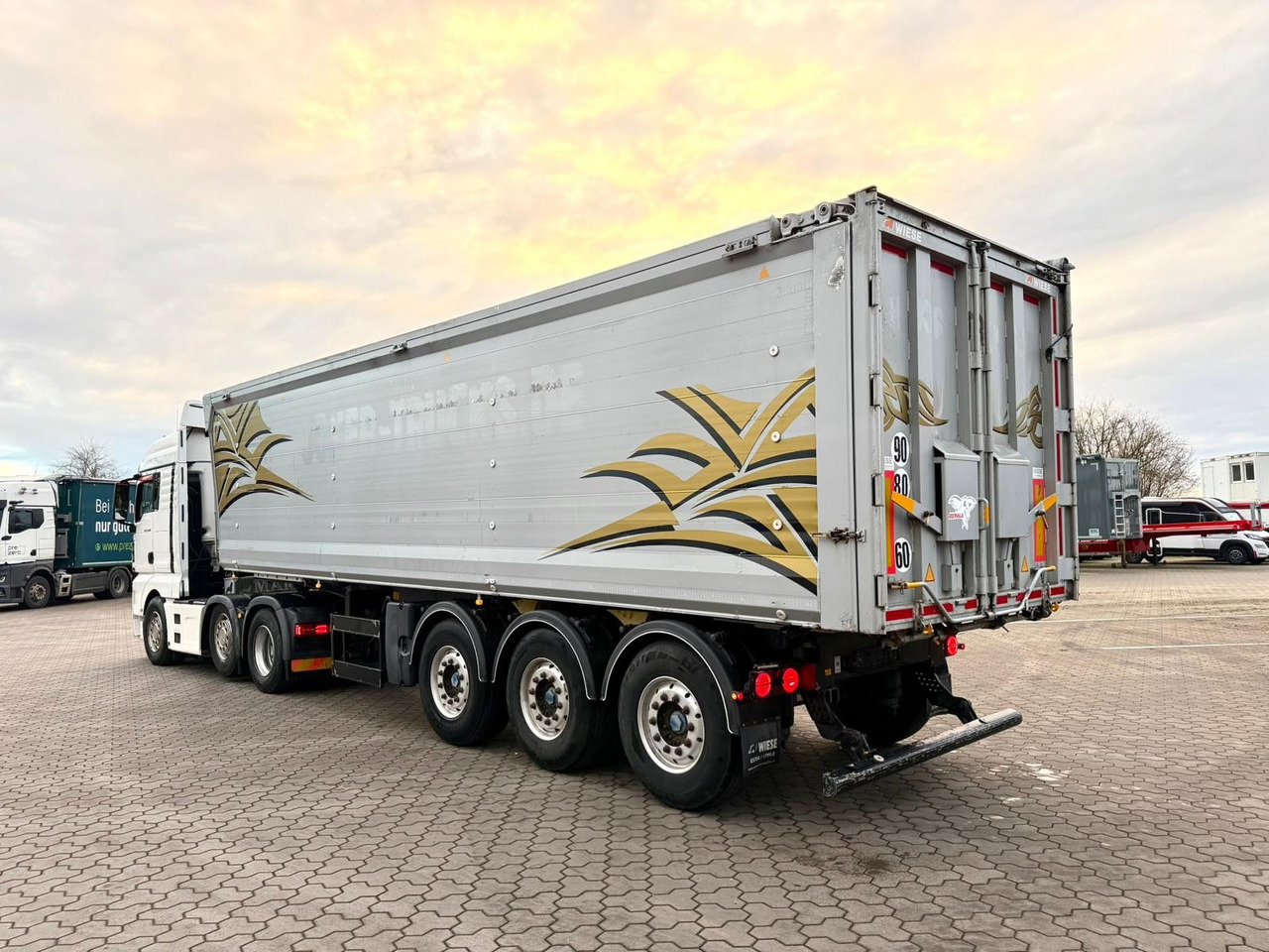 Benalu Bulkliner 95 Alu Kippmulde 51,5m³ - Savivartis puspriekabė: foto 3 Benalu Bulkliner 95 Alu Kippmulde 51,5m³ - Savivartis puspriekabė: foto 3