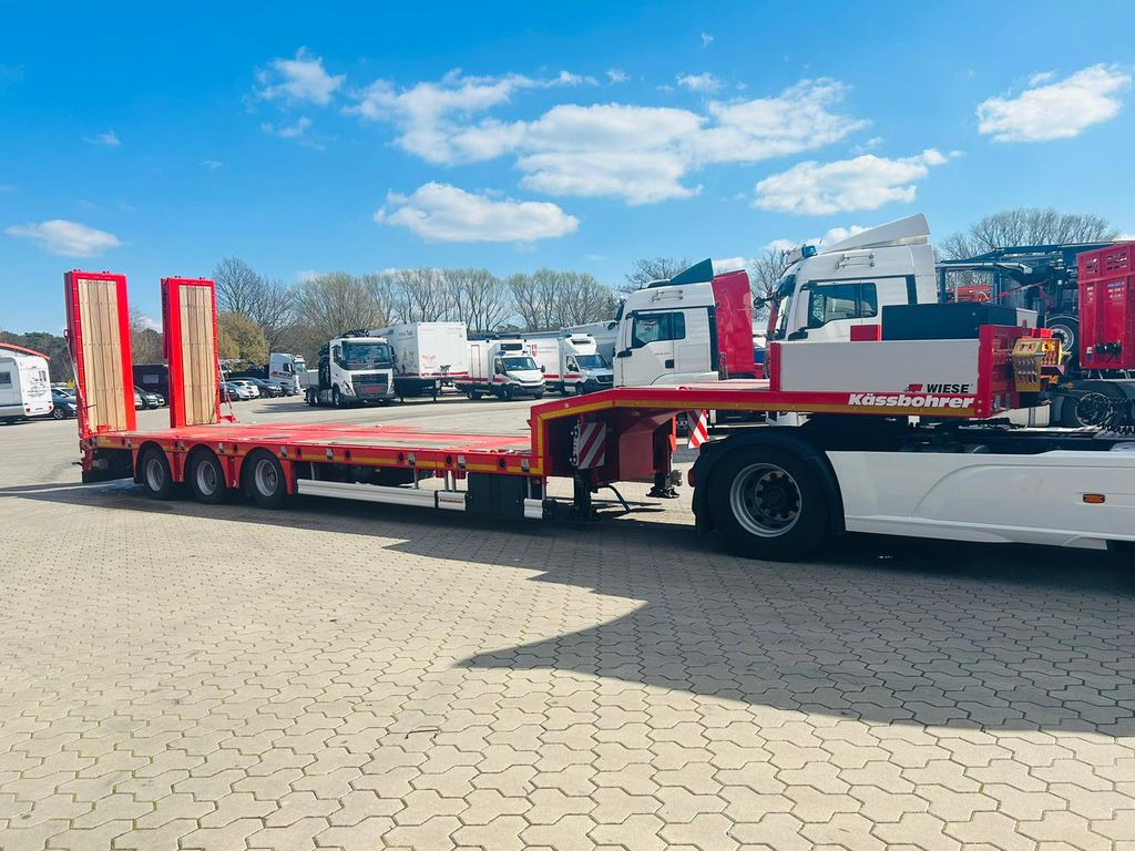 Kässbohrer K.SLA 3 ausziehbarer tele Tiefbett Auflieger - Žemo profilio platforma puspriekabė: foto 4 Kässbohrer K.SLA 3 ausziehbarer tele Tiefbett Auflieger - Žemo profilio platforma puspriekabė: foto 4