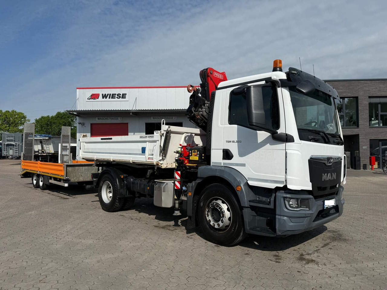 MAN TGM 18.320 4x2 BB mit Fassi F135 Kipper Kran - Savivartis sunkvežimis, Sunkvežimis su kranu: foto 1 MAN TGM 18.320 4x2 BB mit Fassi F135 Kipper Kran - Savivartis sunkvežimis, Sunkvežimis su kranu: foto 1