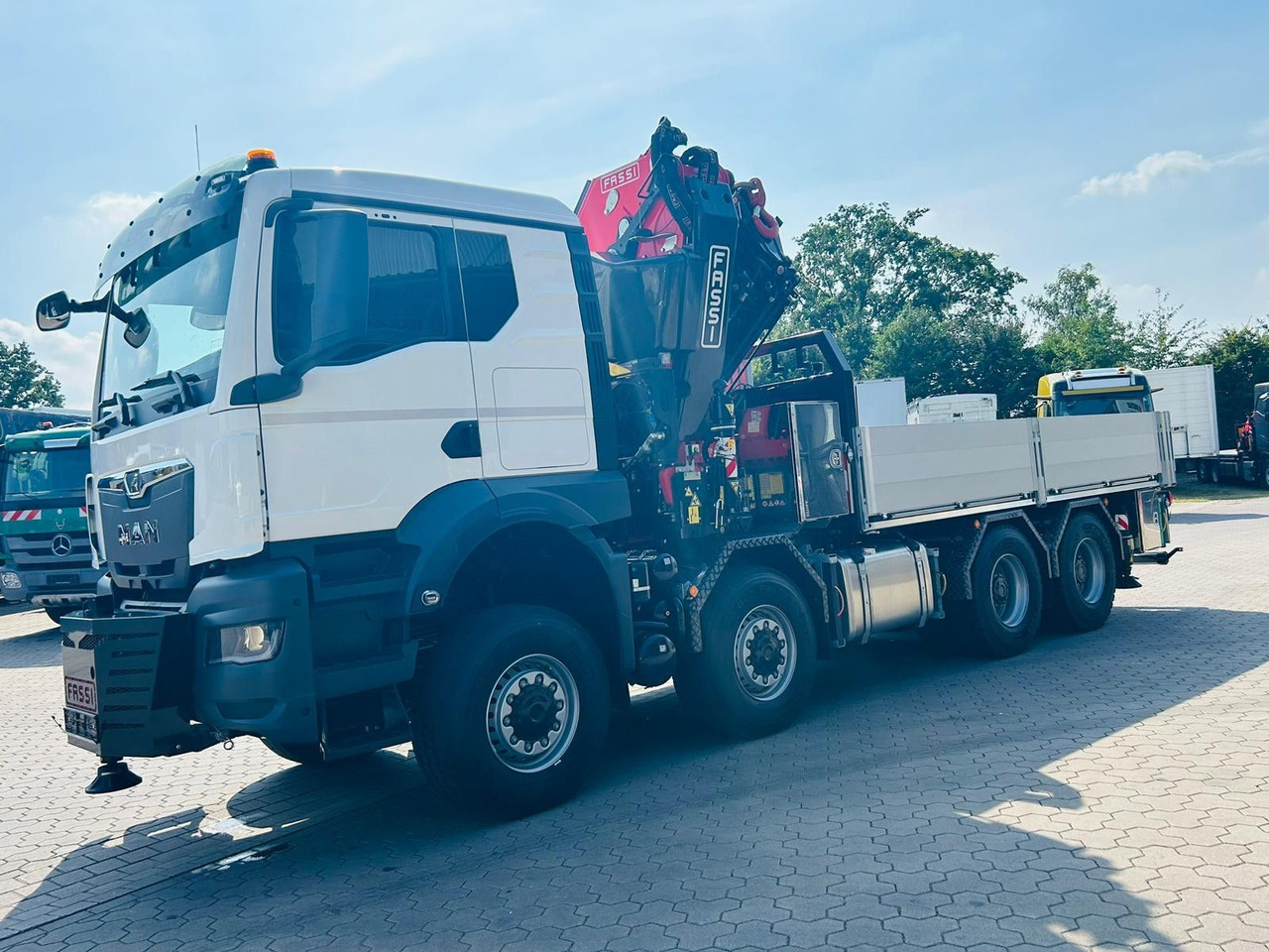 MAN TGS 41.520 8x8 mit Fassi Ladekran F710RA.2.26 - Sunkvežimis su kranu: foto 5 MAN TGS 41.520 8x8 mit Fassi Ladekran F710RA.2.26 - Sunkvežimis su kranu: foto 5
