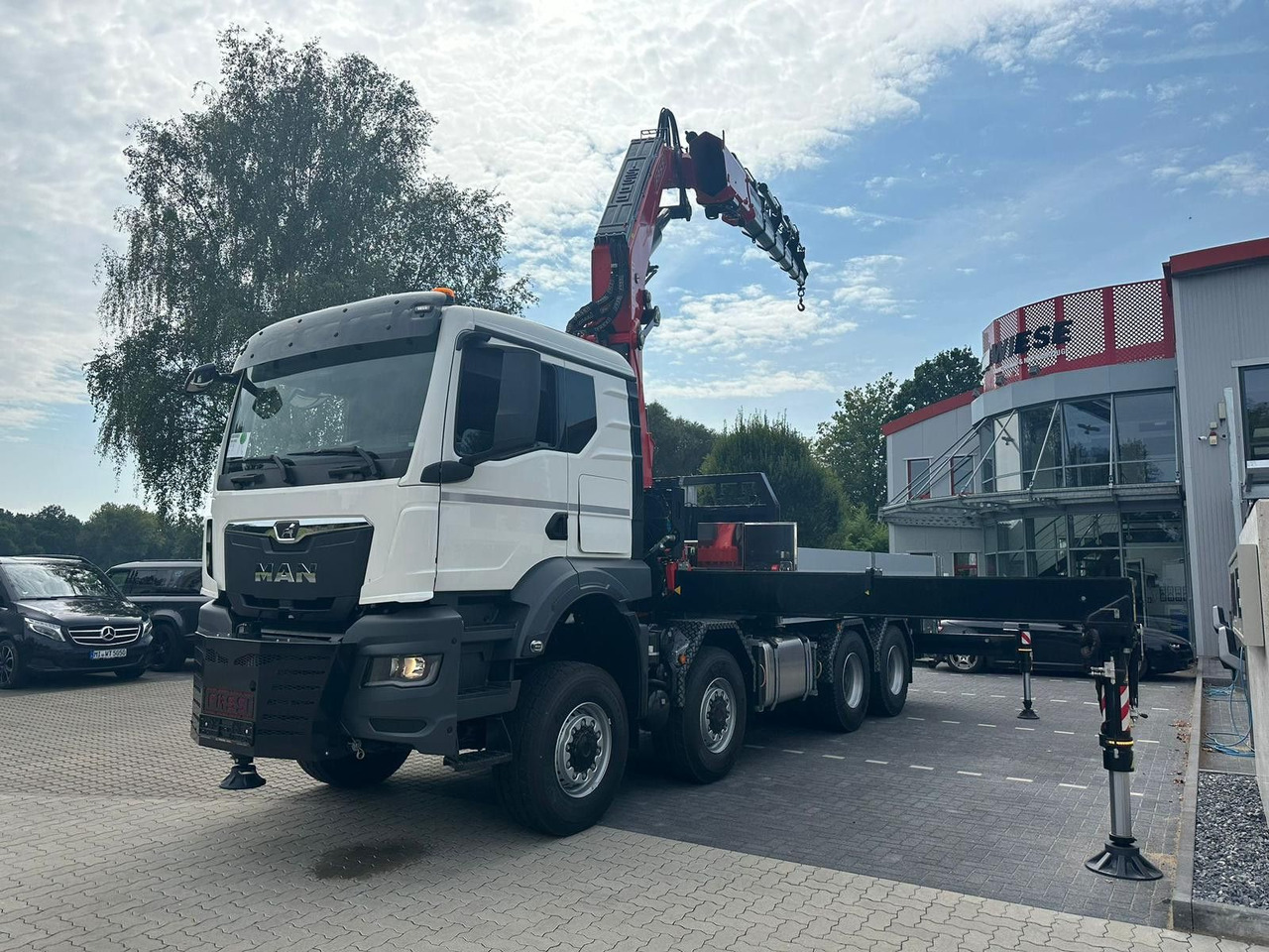 MAN TGS 41.520 8x8 mit Fassi Ladekran F710RA.2.26 - Sunkvežimis su kranu: foto 2 MAN TGS 41.520 8x8 mit Fassi Ladekran F710RA.2.26 - Sunkvežimis su kranu: foto 2