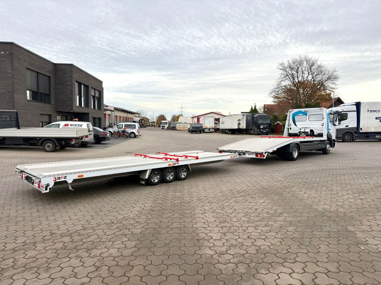 Mercedes-Benz Atego 918L Autotransporter mit BFZ Anhänger - Autovežis sunkvežimis: foto 5 Mercedes-Benz Atego 918L Autotransporter mit BFZ Anhänger - Autovežis sunkvežimis: foto 5
