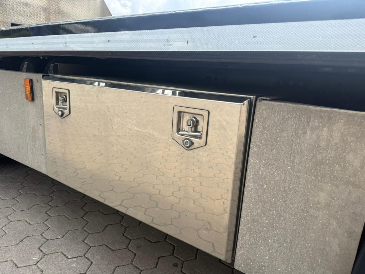 Evakuatorius Scania G450 Baumaschinentransporter mit Rampen: foto 14