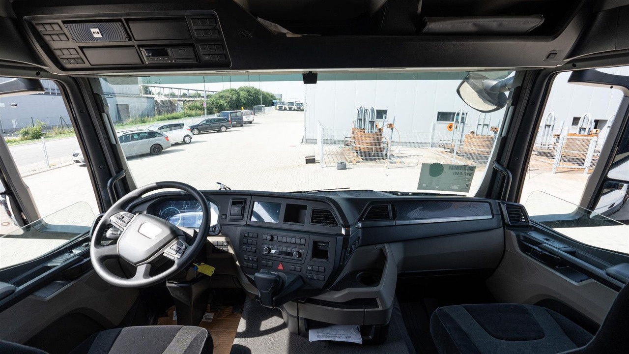 MAN 35.470 8x2 Kran F710 RA2.26 - Sunkvežimis, Sunkvežimis su kranu: foto 3 MAN 35.470 8x2 Kran F710 RA2.26 - Sunkvežimis, Sunkvežimis su kranu: foto 3