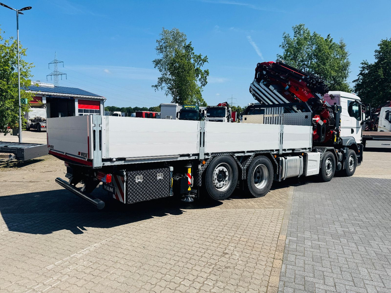 MAN TGS 32.510 mit F710 Frontkran sofort - Sunkvežimis, Sunkvežimis su kranu: foto 2 MAN TGS 32.510 mit F710 Frontkran sofort - Sunkvežimis, Sunkvežimis su kranu: foto 2