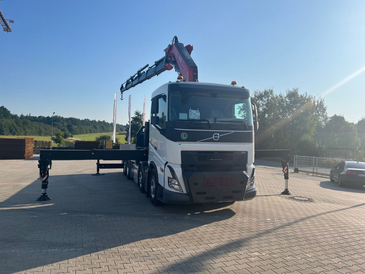 Volvo FH 500 8x2 Kran F710 RA2.26 - Sunkvežimis, Sunkvežimis su kranu: foto 2 Volvo FH 500 8x2 Kran F710 RA2.26 - Sunkvežimis, Sunkvežimis su kranu: foto 2