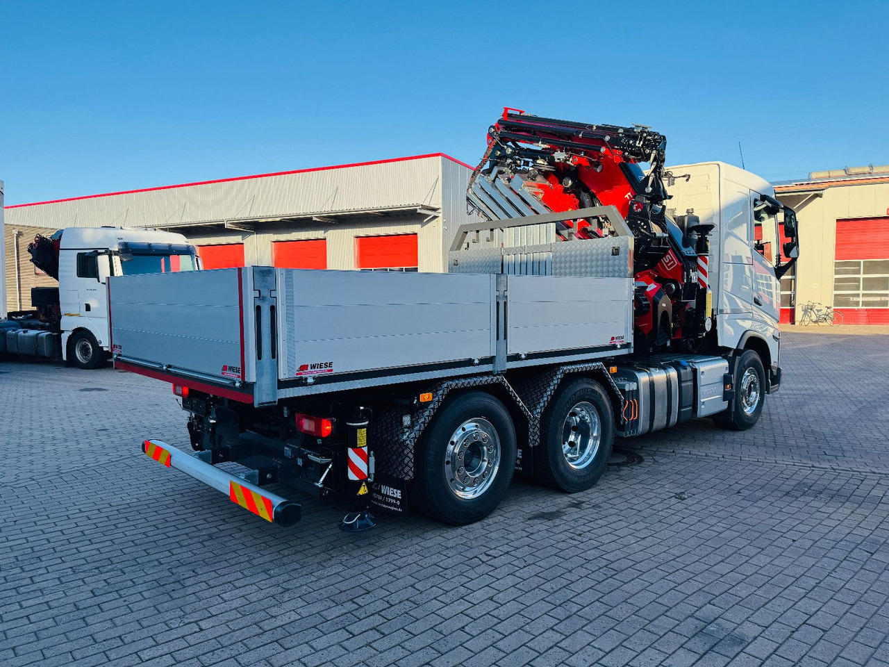 Volvo FH500 6x2 mit Fassi F545 2.27 JIB Winde sofort - Sunkvežimis, Sunkvežimis su kranu: foto 2 Volvo FH500 6x2 mit Fassi F545 2.27 JIB Winde sofort - Sunkvežimis, Sunkvežimis su kranu: foto 2