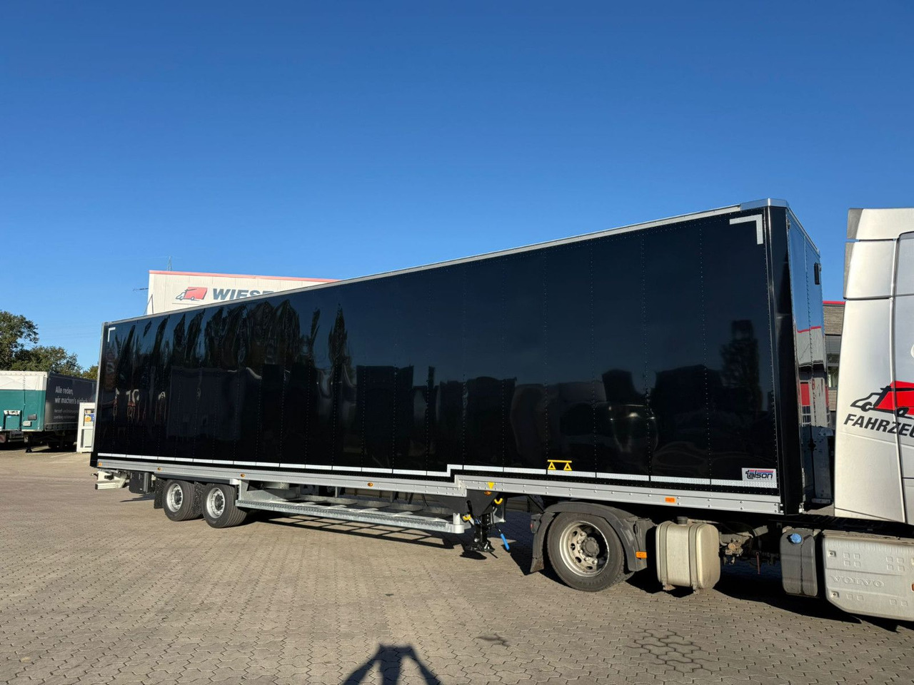 Talson TGG TAL 12/18 Mega Kofferauflieger 99m³ - Furgonas puspriekabė: foto 3 Talson TGG TAL 12/18 Mega Kofferauflieger 99m³ - Furgonas puspriekabė: foto 3