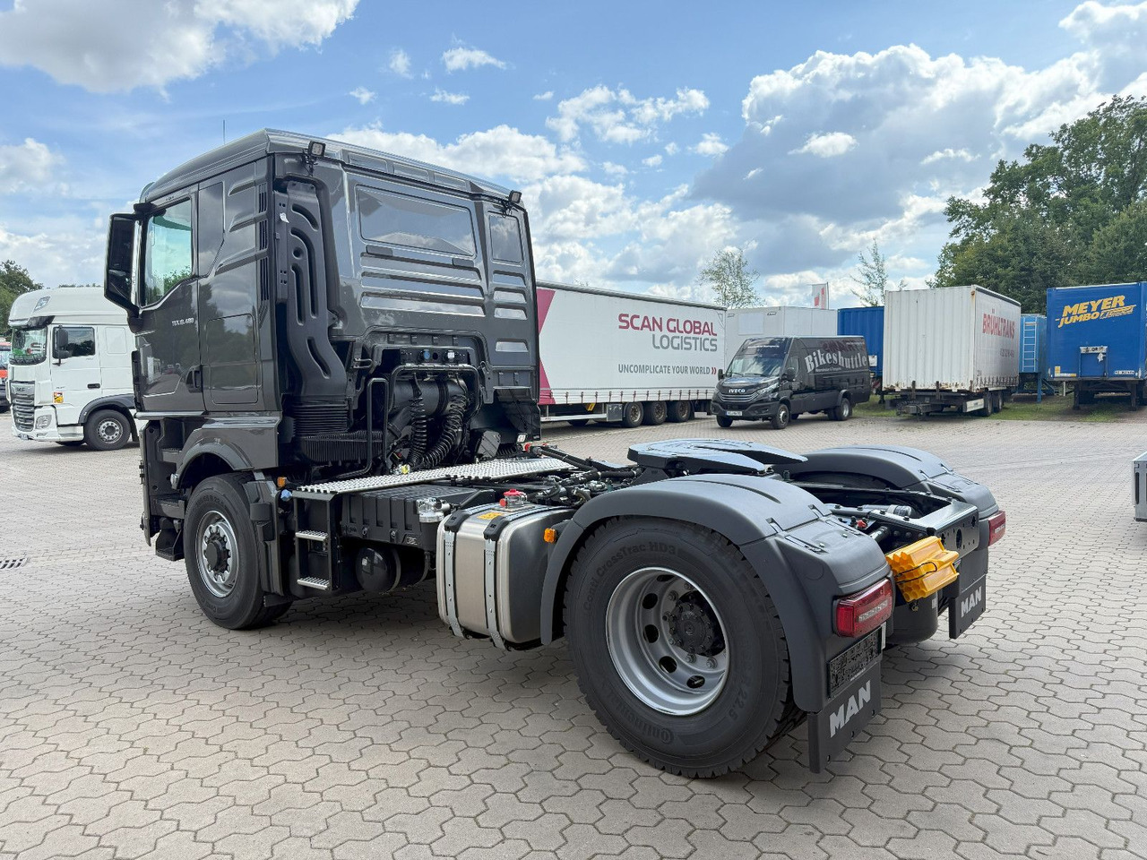MAN TGX 18.480 4x4H HydroDrive mit Hydraulik - Vilkikas: foto 5 MAN TGX 18.480 4x4H HydroDrive mit Hydraulik - Vilkikas: foto 5