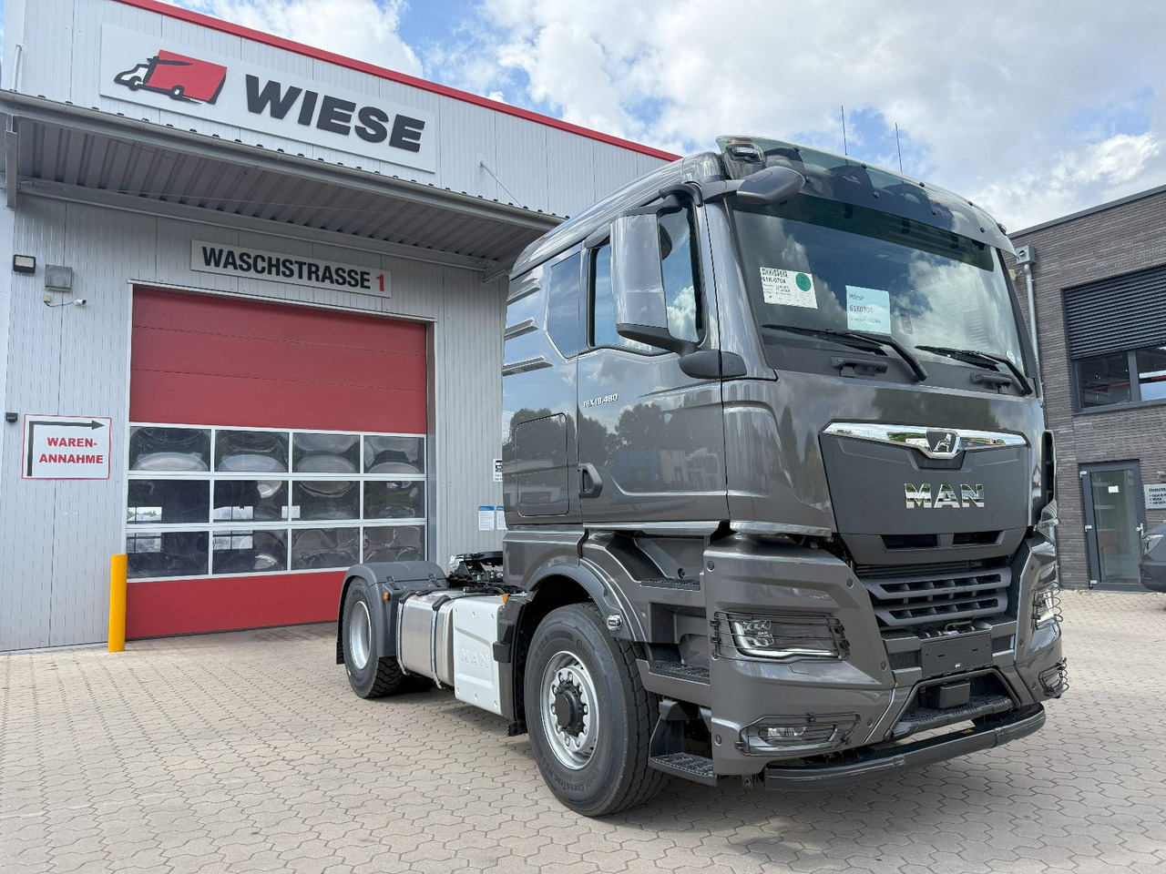 MAN TGX 18.480 4x4H HydroDrive mit Hydraulik - Vilkikas: foto 2 MAN TGX 18.480 4x4H HydroDrive mit Hydraulik - Vilkikas: foto 2
