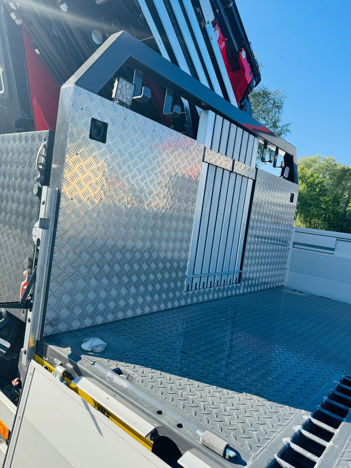 Volvo FH 500 8x2 mit F710RA.2.27 L426 und V20 Winde - Sunkvežimis su kranu: foto 3 Volvo FH 500 8x2 mit F710RA.2.27 L426 und V20 Winde - Sunkvežimis su kranu: foto 3