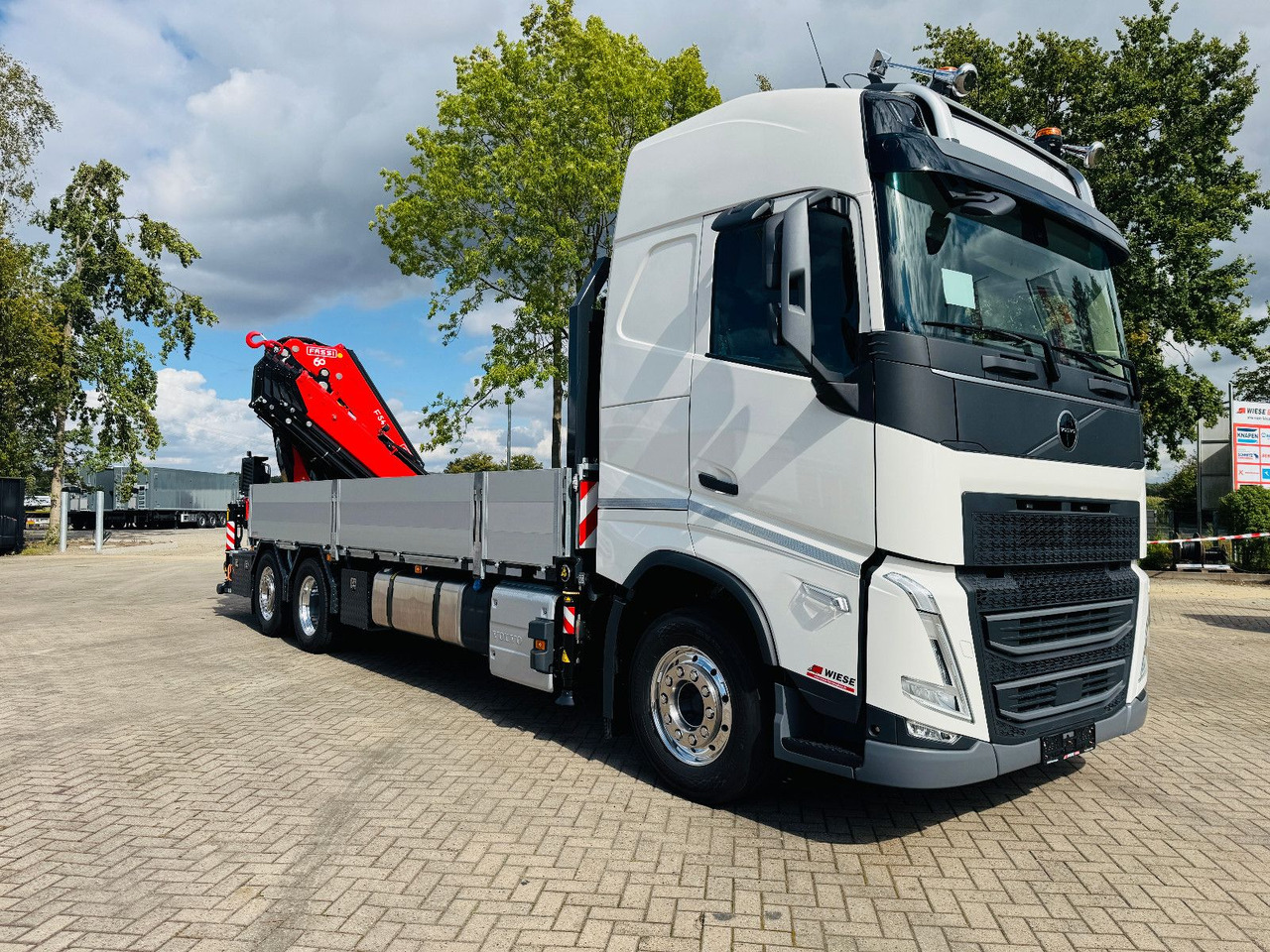Volvo FH 540 6x2 Container Fassi F545 Heck - Platforminis/ Bortinis sunkvežimis, Sunkvežimis su kranu: foto 1 Volvo FH 540 6x2 Container Fassi F545 Heck - Platforminis/ Bortinis sunkvežimis, Sunkvežimis su kranu: foto 1