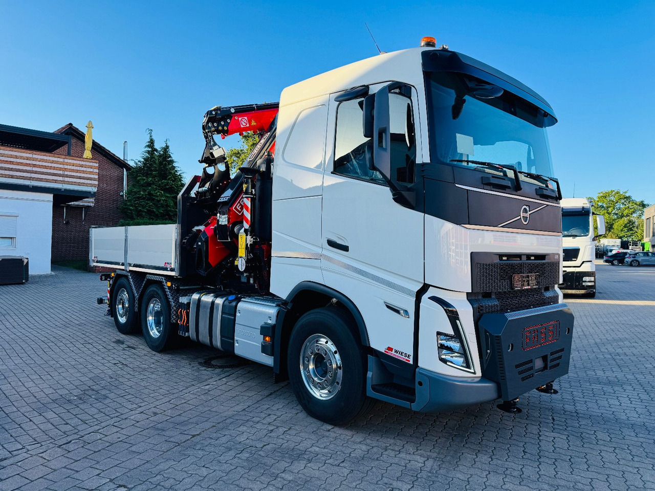 Volvo FH500 6x2 mit Fassi F545 2.27 JIB Winde sofort - Sunkvežimis su kranu: foto 2 Volvo FH500 6x2 mit Fassi F545 2.27 JIB Winde sofort - Sunkvežimis su kranu: foto 2