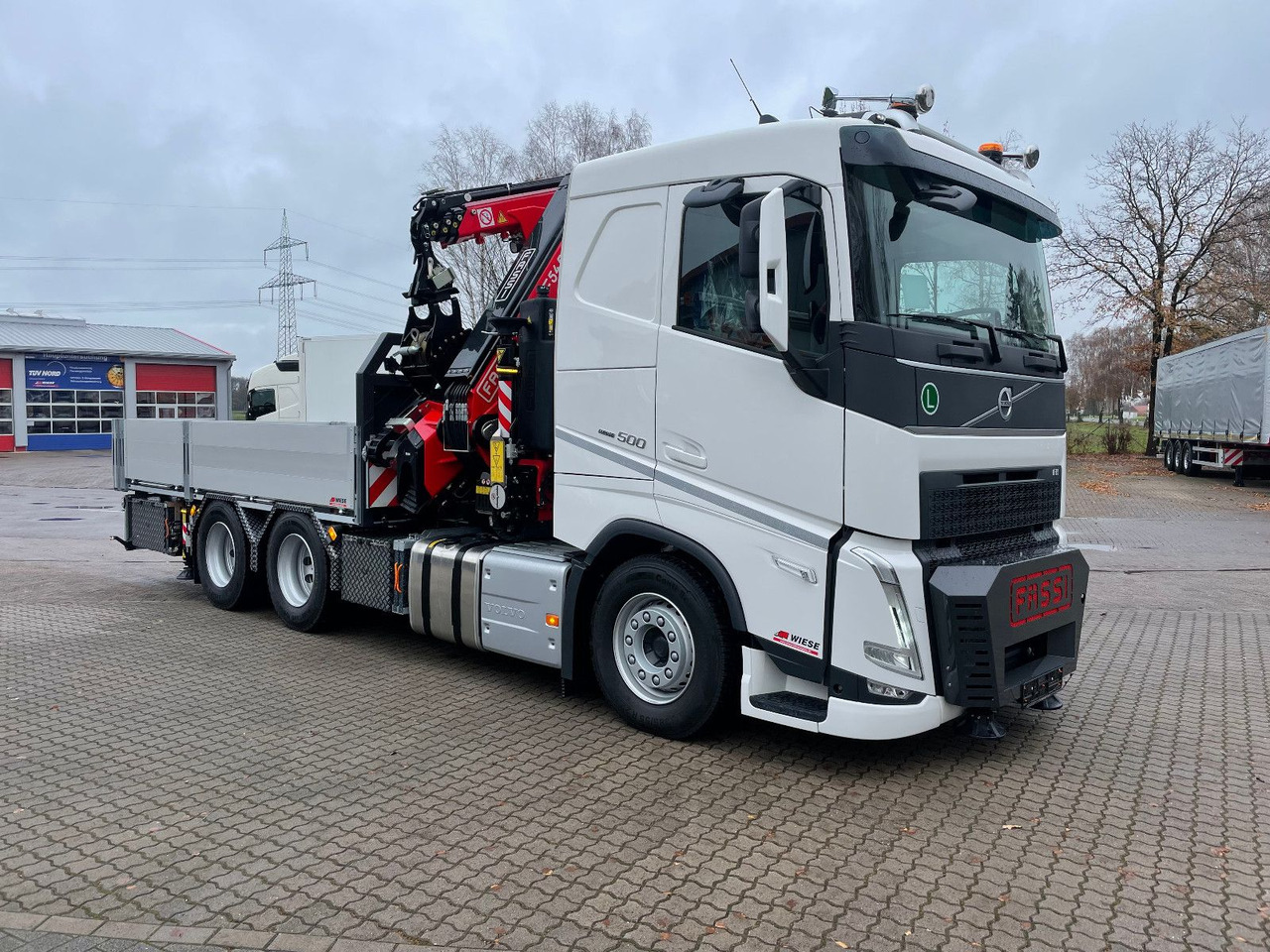 Volvo FH500 6x4 Fassi F545RA 2.27 mit Jib und Winde - Platforminis/ Bortinis sunkvežimis, Sunkvežimis su kranu: foto 1 Volvo FH500 6x4 Fassi F545RA 2.27 mit Jib und Winde - Platforminis/ Bortinis sunkvežimis, Sunkvežimis su kranu: foto 1