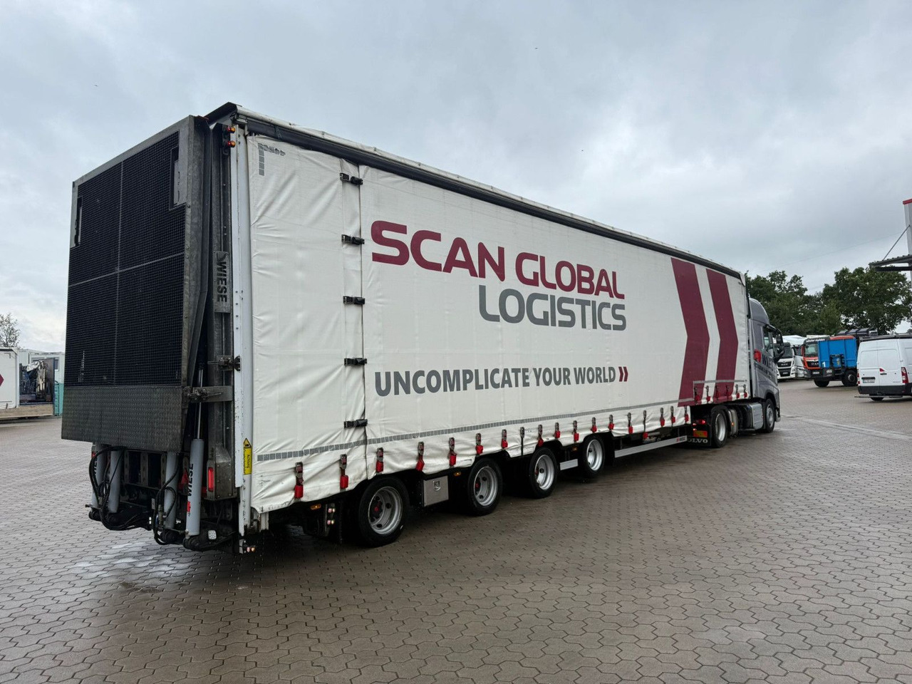 Wiese 4-Achs Mega Gabelstaplertransporter Rampe - Žemo profilio platforma puspriekabė: foto 2 Wiese 4-Achs Mega Gabelstaplertransporter Rampe - Žemo profilio platforma puspriekabė: foto 2