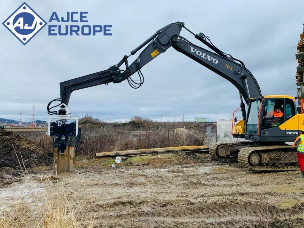 AJCE AVH30 Sheet Pile Vibro Hammer Pile Driver - Polių kalimo mašina: foto 2 AJCE AVH30 Sheet Pile Vibro Hammer Pile Driver - Polių kalimo mašina: foto 2