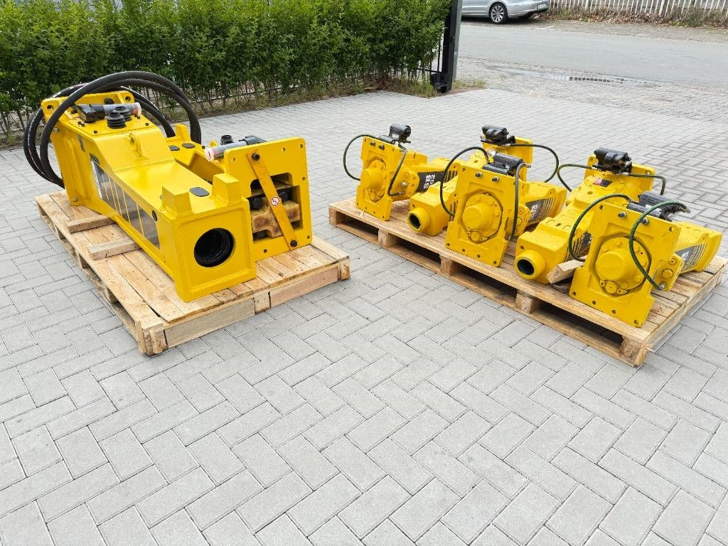 Epiroc ATLAS Copco MB750 - Hidraulinis kūjis - Statybinė technika: foto 4 Epiroc ATLAS Copco MB750 - Hidraulinis kūjis - Statybinė technika: foto 4
