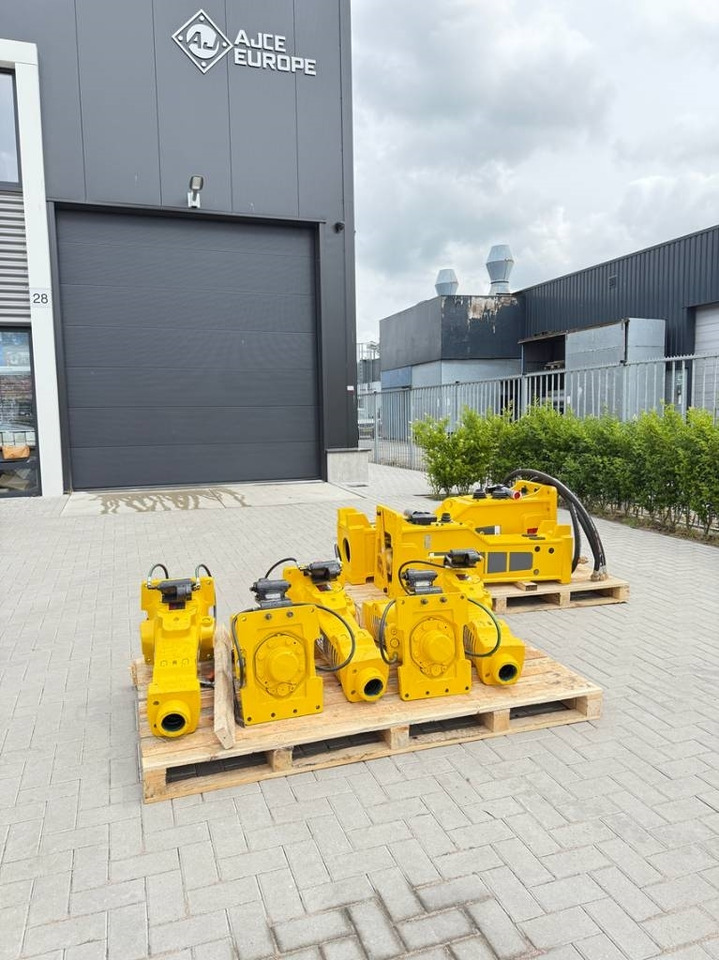 Epiroc Atlas copco SB302 - Hidraulinis kūjis - Statybinė technika: foto 1 Epiroc Atlas copco SB302 - Hidraulinis kūjis - Statybinė technika: foto 1
