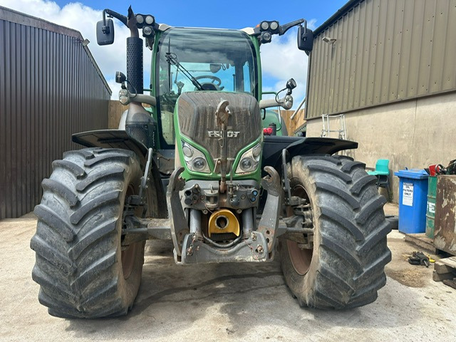 FENDT 724 Plus - Traktorius: foto 1 FENDT 724 Plus - Traktorius: foto 1