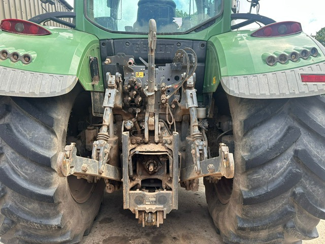 FENDT 724 Plus - Traktorius: foto 3 FENDT 724 Plus - Traktorius: foto 3