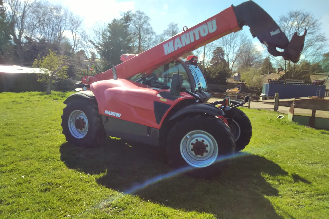 MANITOU MLT 840 137 - Teleskopinis krautuvas: foto 2 MANITOU MLT 840 137 - Teleskopinis krautuvas: foto 2
