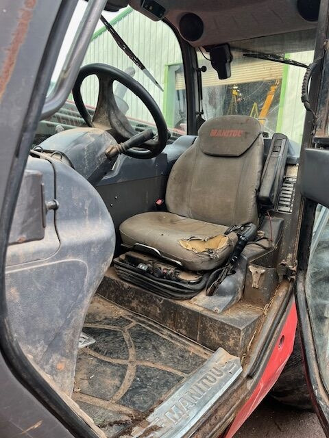 Manitou MLT 735 120 - Teleskopinis krautuvas: foto 4 Manitou MLT 735 120 - Teleskopinis krautuvas: foto 4