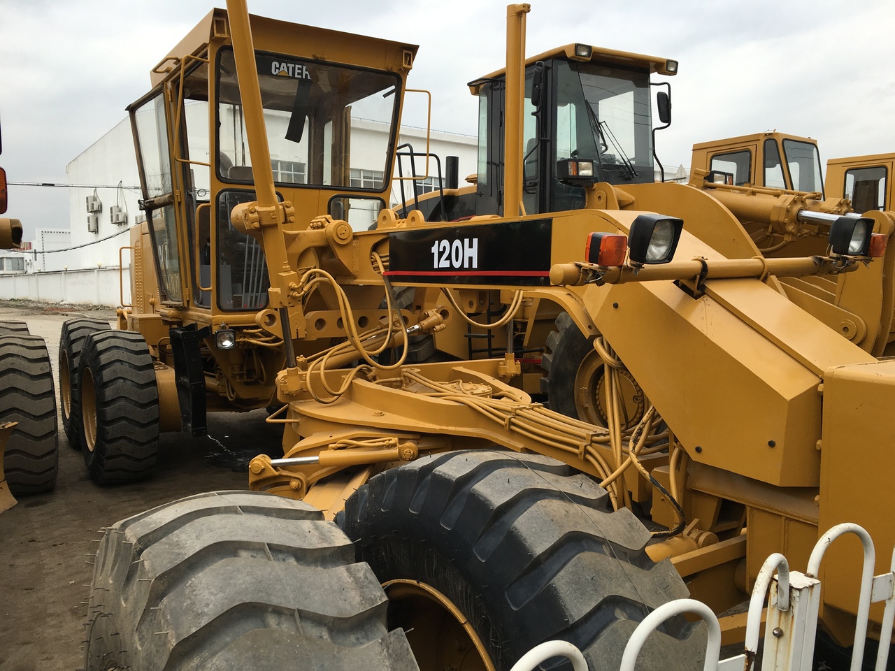 CATERPILLAR 120H - Greideris: foto 4 CATERPILLAR 120H - Greideris: foto 4