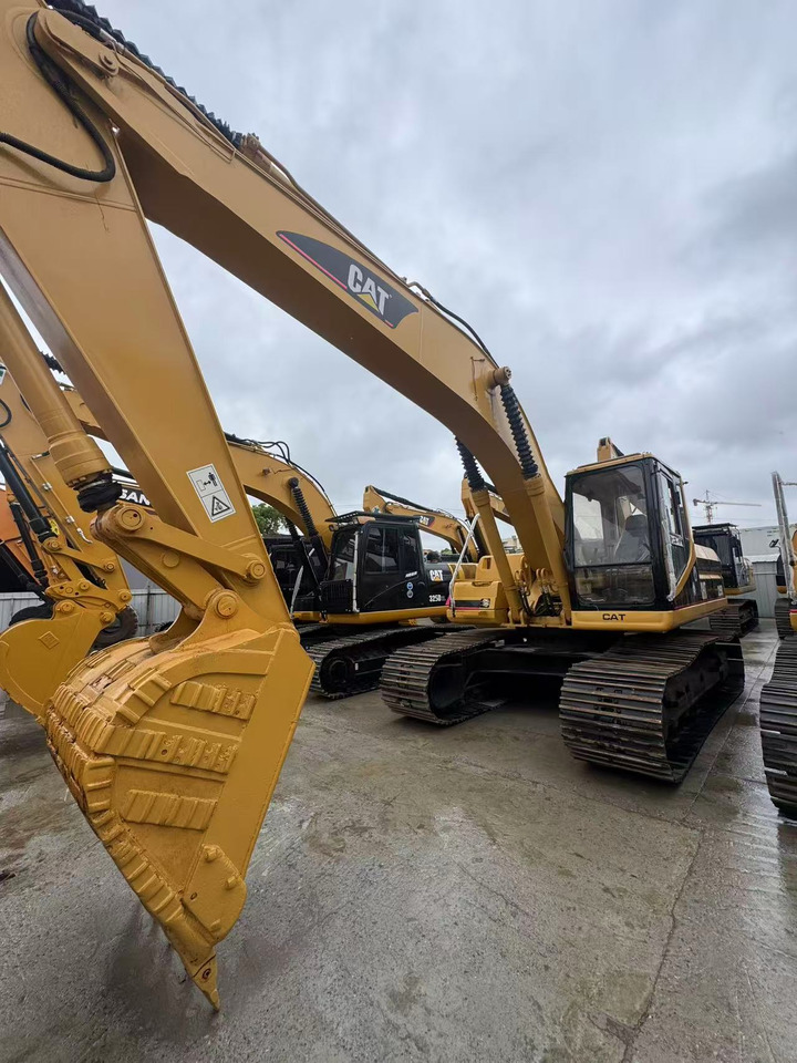 CATERPILLAR 325BL - Vikšrinis ekskavatorius: foto 3 CATERPILLAR 325BL - Vikšrinis ekskavatorius: foto 3
