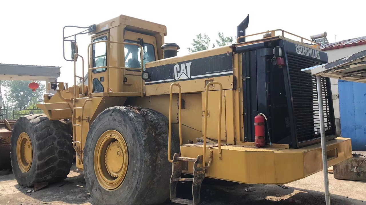 CATERPILLAR 988B - Ratinis krautuvas: foto 4 CATERPILLAR 988B - Ratinis krautuvas: foto 4