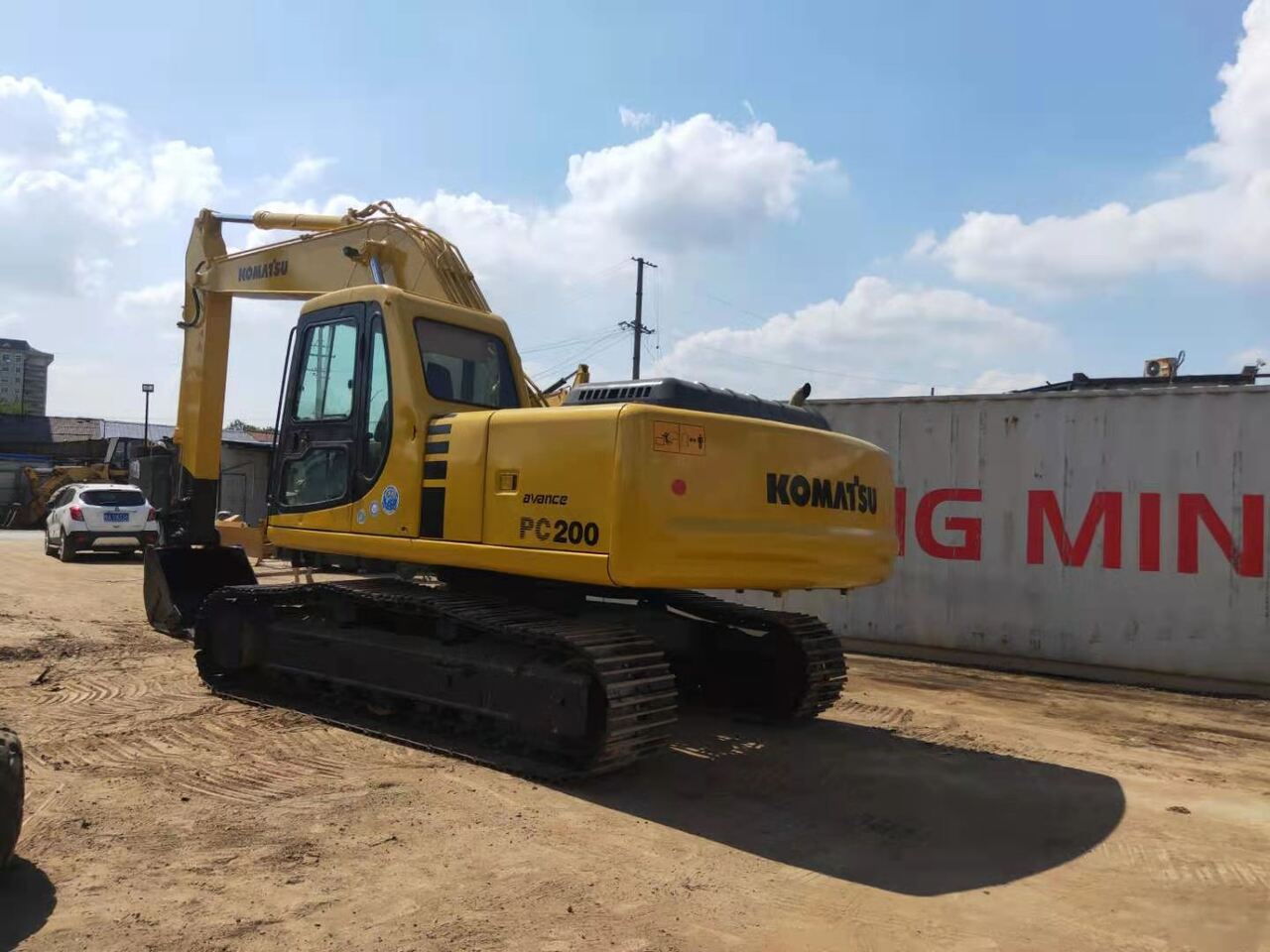 KOMATSU PC200-6 - Vikšrinis ekskavatorius: foto 3 KOMATSU PC200-6 - Vikšrinis ekskavatorius: foto 3